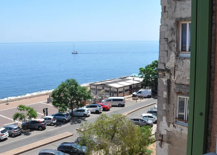 Posta Vecchia Отель Бастия