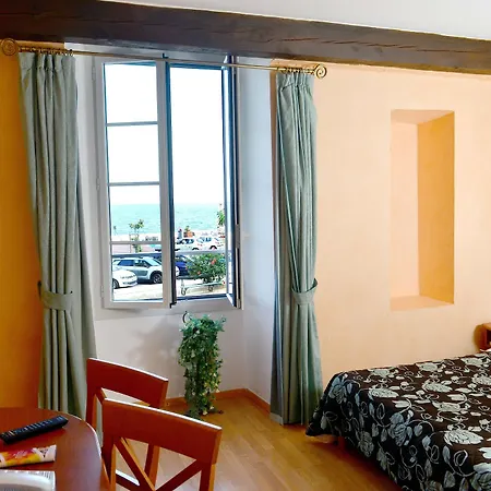 Hotel Posta Vecchia Bastia (Corsica)