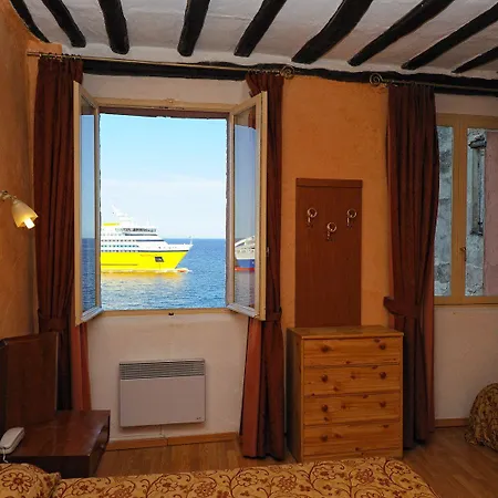 Hotel Posta Vecchia 3*