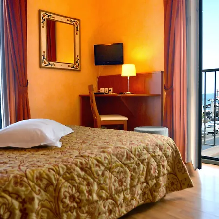 Posta Vecchia 3* Bastia (Corsica)