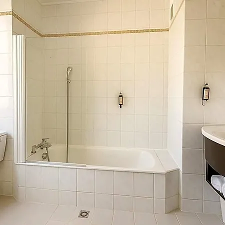 Posta Vecchia Hotel 3*