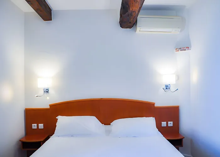Otel Posta Vecchia