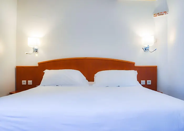 Posta Vecchia 3* Bastia (Corsica)